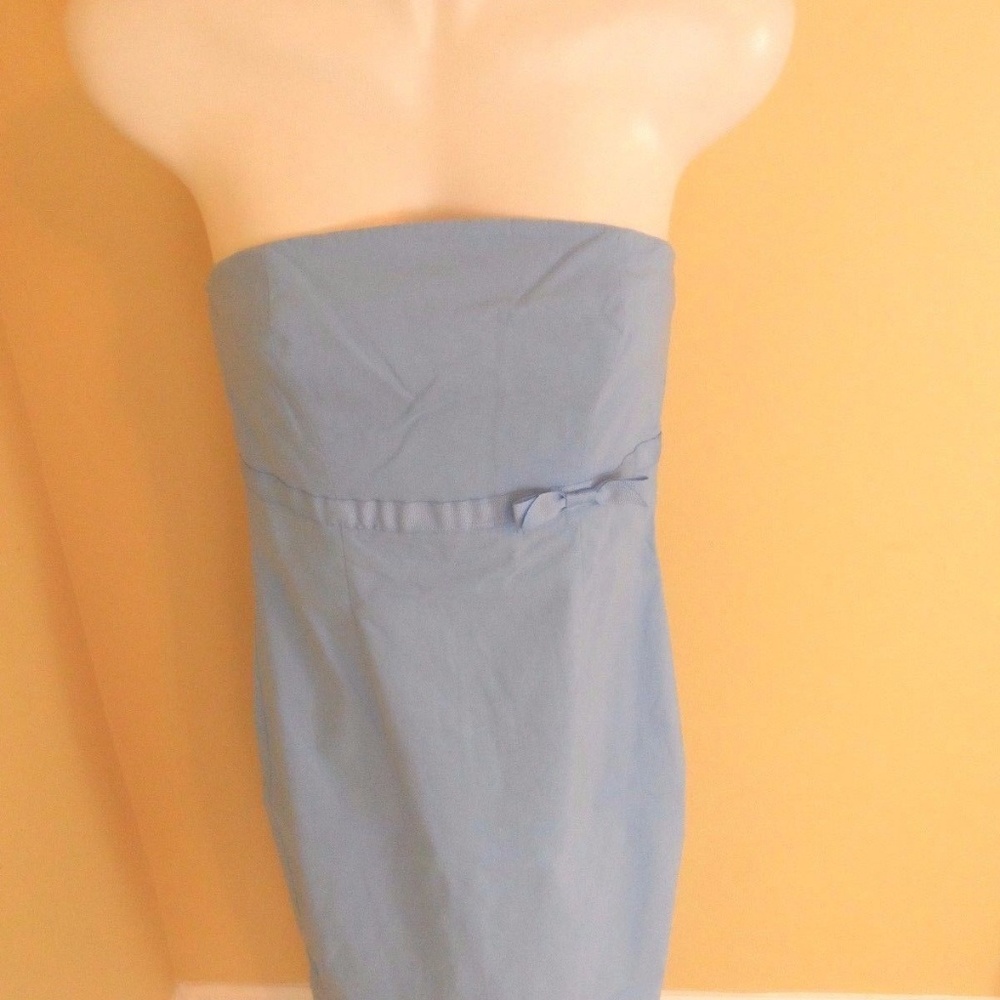 💞💕EXPRESS STRAPLESS FORMAL DRESS💕💞 - Picture 4 of 8